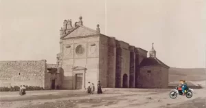 Del archivo fotográfico del ayto. de Las Navas del Marqués.