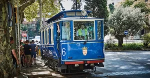 El Tranvía Azul​ es un tranvía de la parte alta de la ciudad de Barcelona, que une la estación de metro de Avenida Tibidabo, con el pie del Funicular del Tibidabo. Pertenecía al mismo proyecto del funicular y del parque de atracciones, y fue inaugurado en 1901.